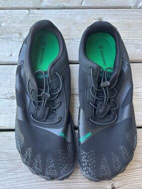 Size 44 Men's 10.5 SAGUARO Barefoot Running Sports Shoes Outdoor Black Green